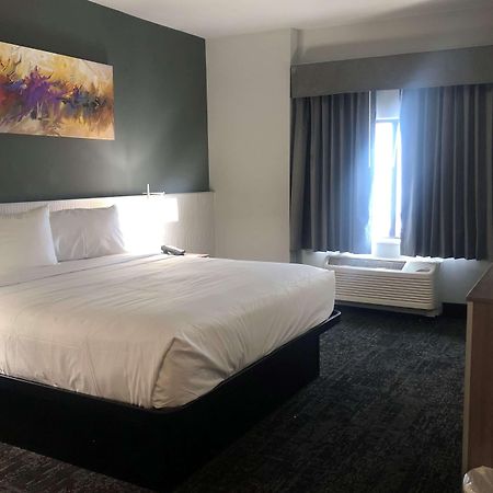 Baymont By Wyndham Madison Hotell Eksteriør bilde