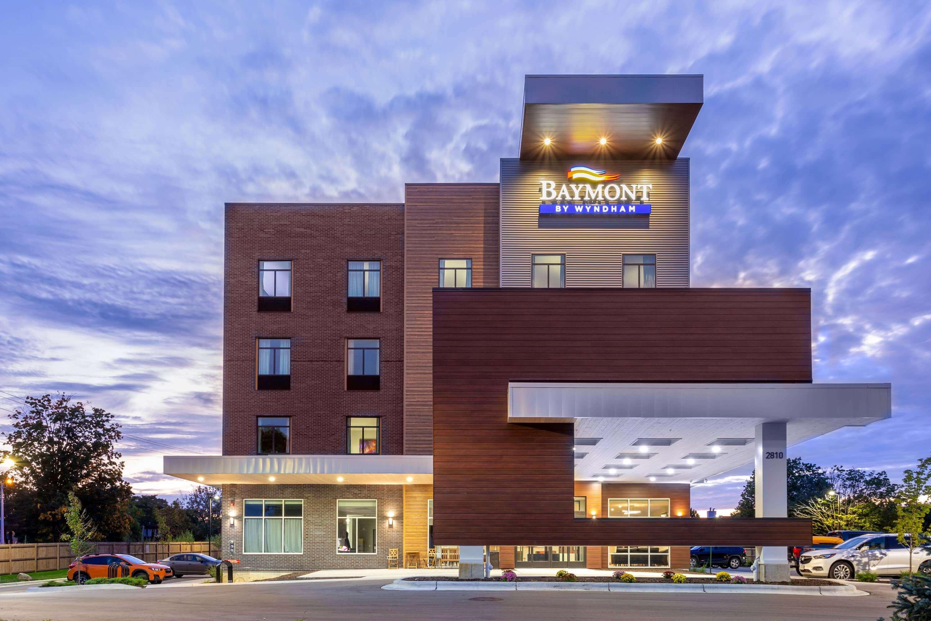 Baymont By Wyndham Madison Hotell Eksteriør bilde